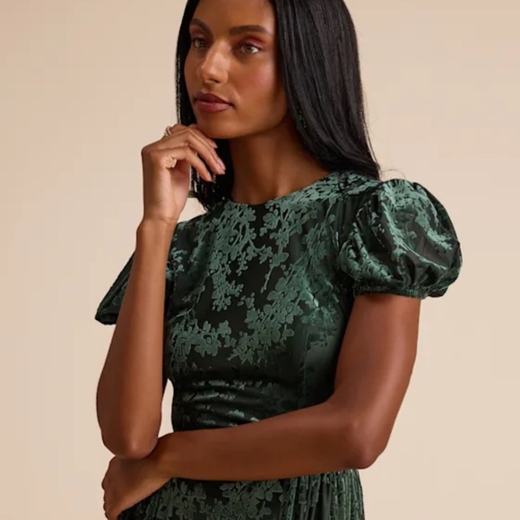 Lulus Arlie Emerald Velvet Burnout Puff Sleeve Midi Dress - Picture 4 of 7